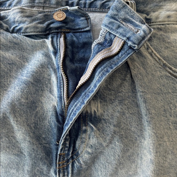 GAP Denim Shorts - Picture 5 of 5